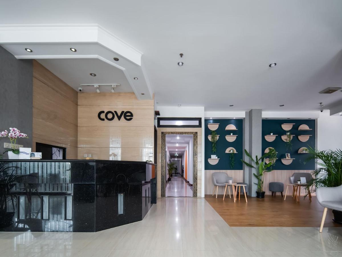 자카르타 Cove Taman 아파트 호텔 외부 사진